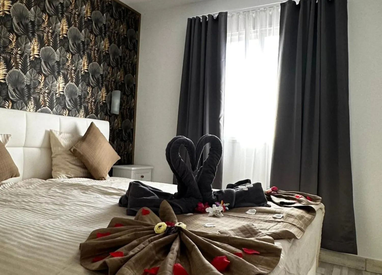 **** Romantiskt hotell Paradise Resort - Fkk Swinger & Nudist Couples Only Maspalomas  Spanien