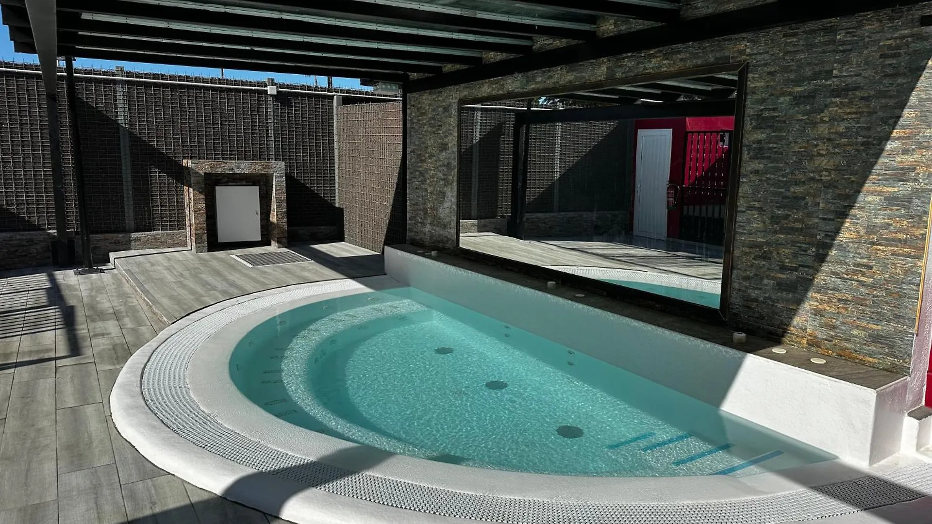 Paradise Resort - Fkk Swinger & Nudist Couples Only Maspalomas  Love hotel Maspalomas (Gran Canaria)